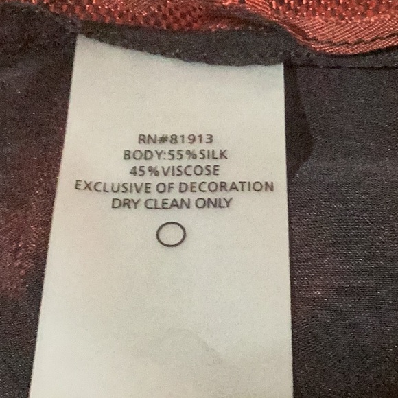 Robert Graham ‘Trina’ Blouse - Picture 5 of 6